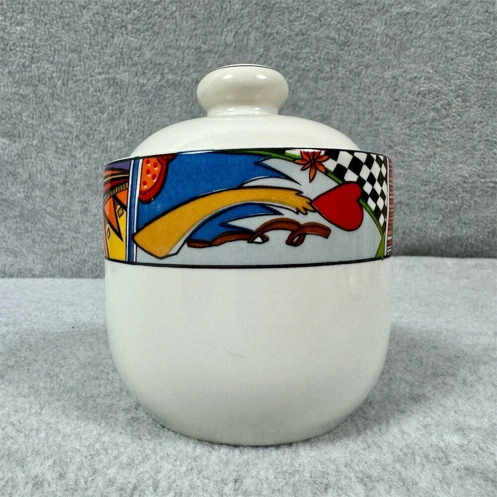 Vintage Vitromaster Metropolitan 1991 Lidded Sugar Bowl Covered Jar White